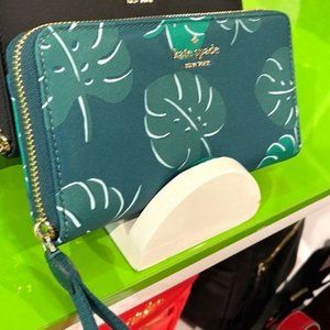 Kate Spade Chelsea Monstera Leaves Print Large Continental Wallet Green Multi